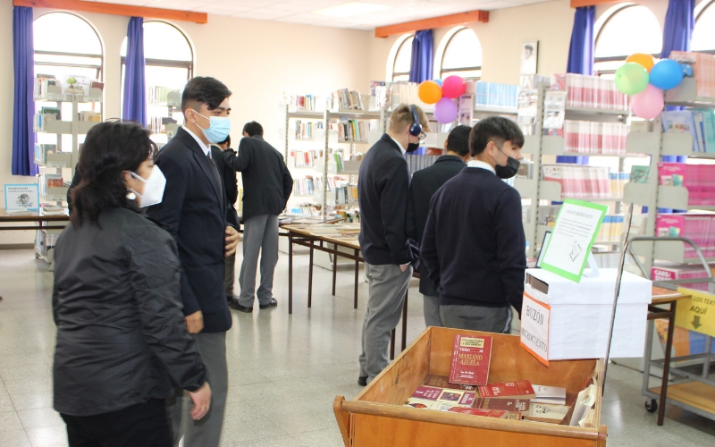 CRA Domingo Savio celebra el Día del Libro con gran Exposición Literaria