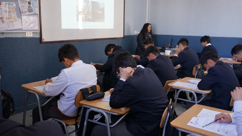 ¡Midiendo avances! Estudiantes rinden pruebas de nivel en Matemática y Lengua y Literatura