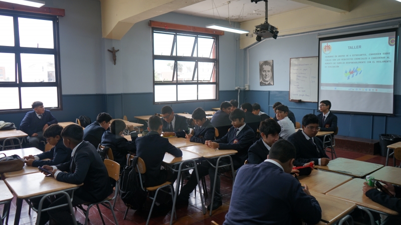 Revisi&oacute;n Reglamento Interno